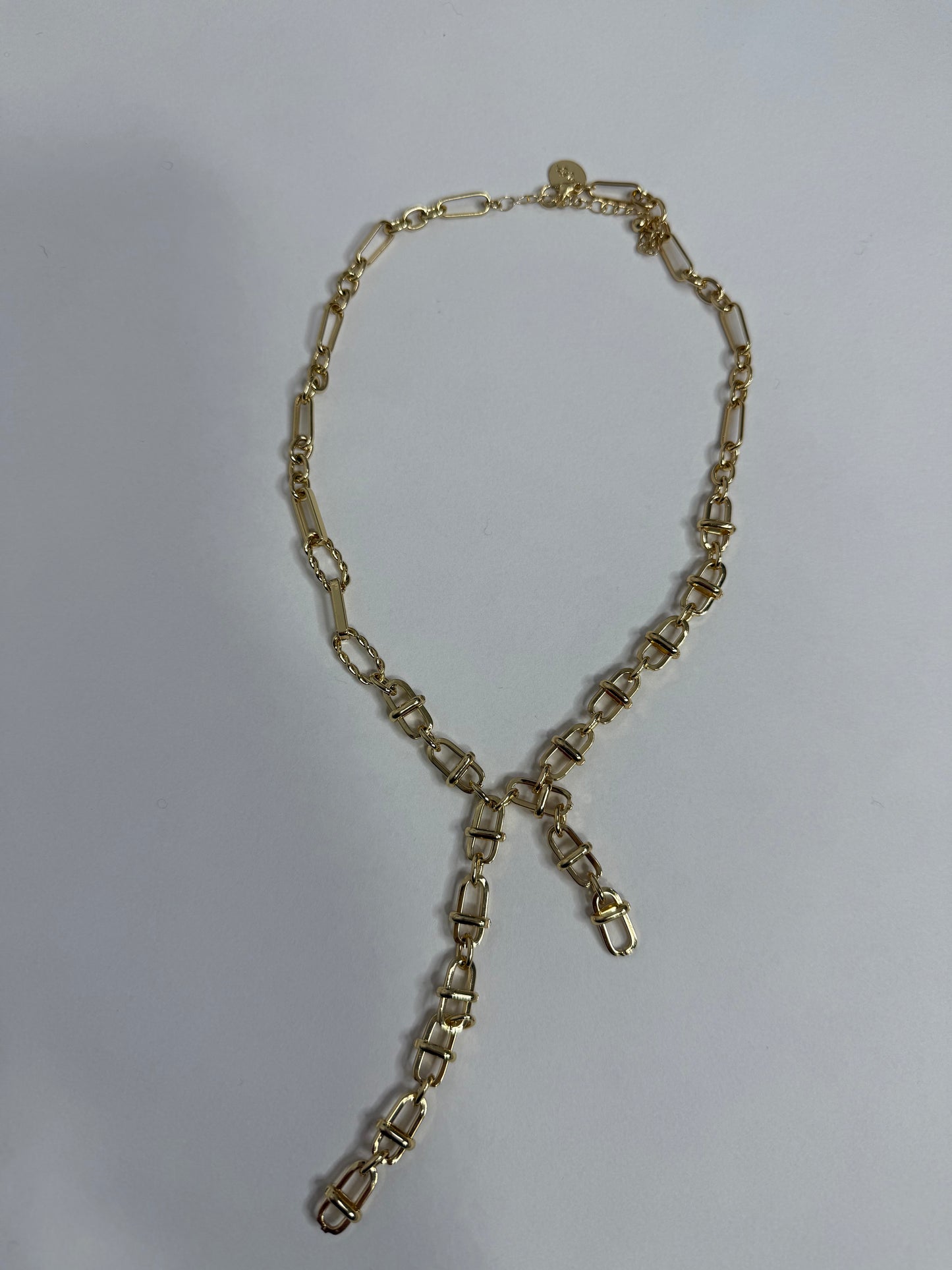 Gold chain necklace