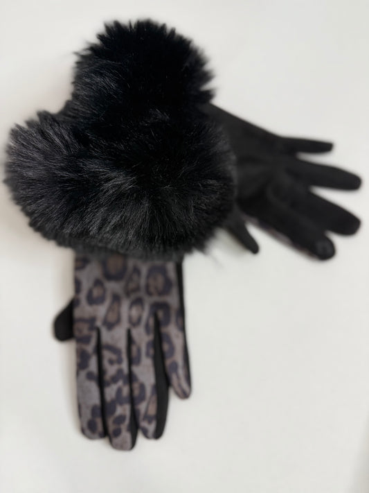 Leopard Print gloves with Furry Trim