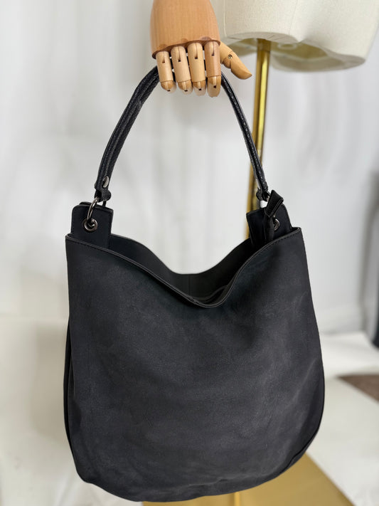 Black stud hole handle bag